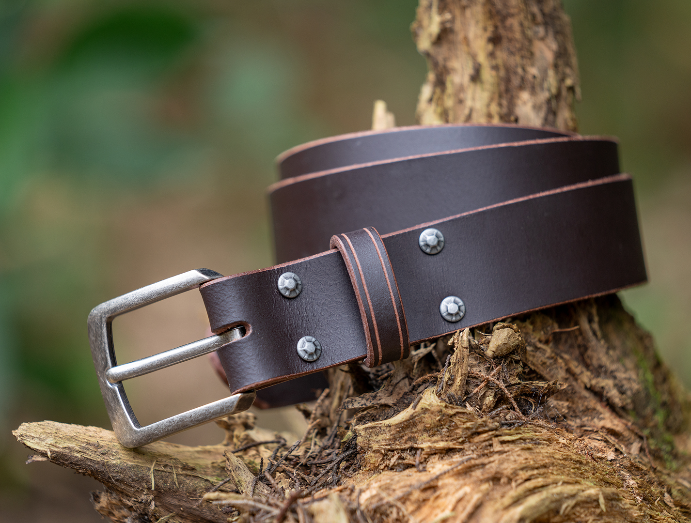 Farm wear - belt in working environment